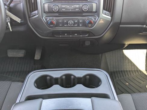 Used 2018 Chevrolet Silverado 1500 LT w/ Max Trailering Package image 19