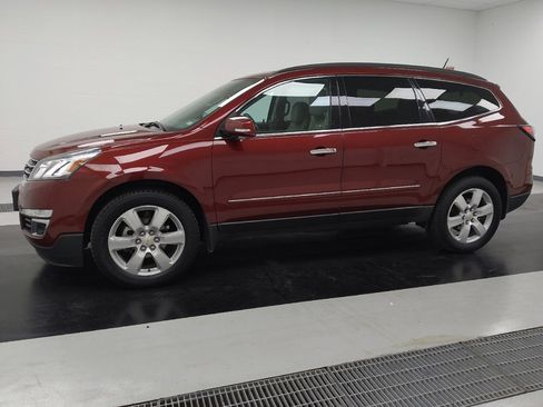 Used 2016 Chevrolet Traverse LTZ image 2