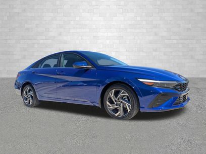 Certified 2025 Hyundai Elantra SEL