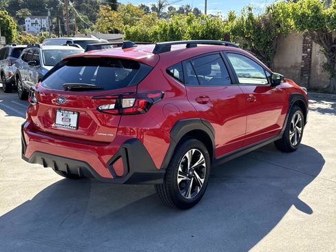 Certified 2025 Subaru Crosstrek 2.0i Premium w/ Crosstrek Mirror Package image 4