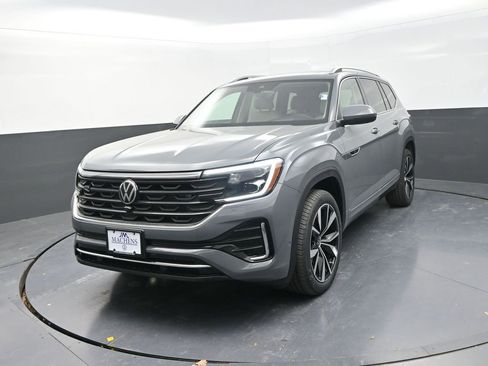 New 2026 Volkswagen Atlas SEL Premium R-Line AWD/4WD image 4