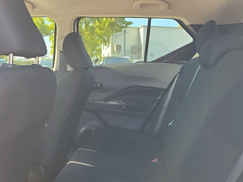 Certified 2025 Nissan Kicks Play S image 11