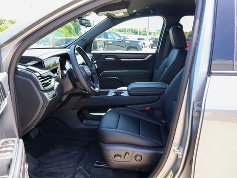 New 2026 GMC Acadia Elevation w/ Super Cruise Package AWD/4WD image 7