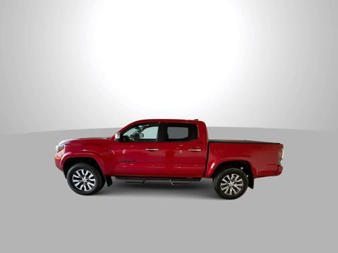 Used 2022 Toyota Tacoma Limited image 5