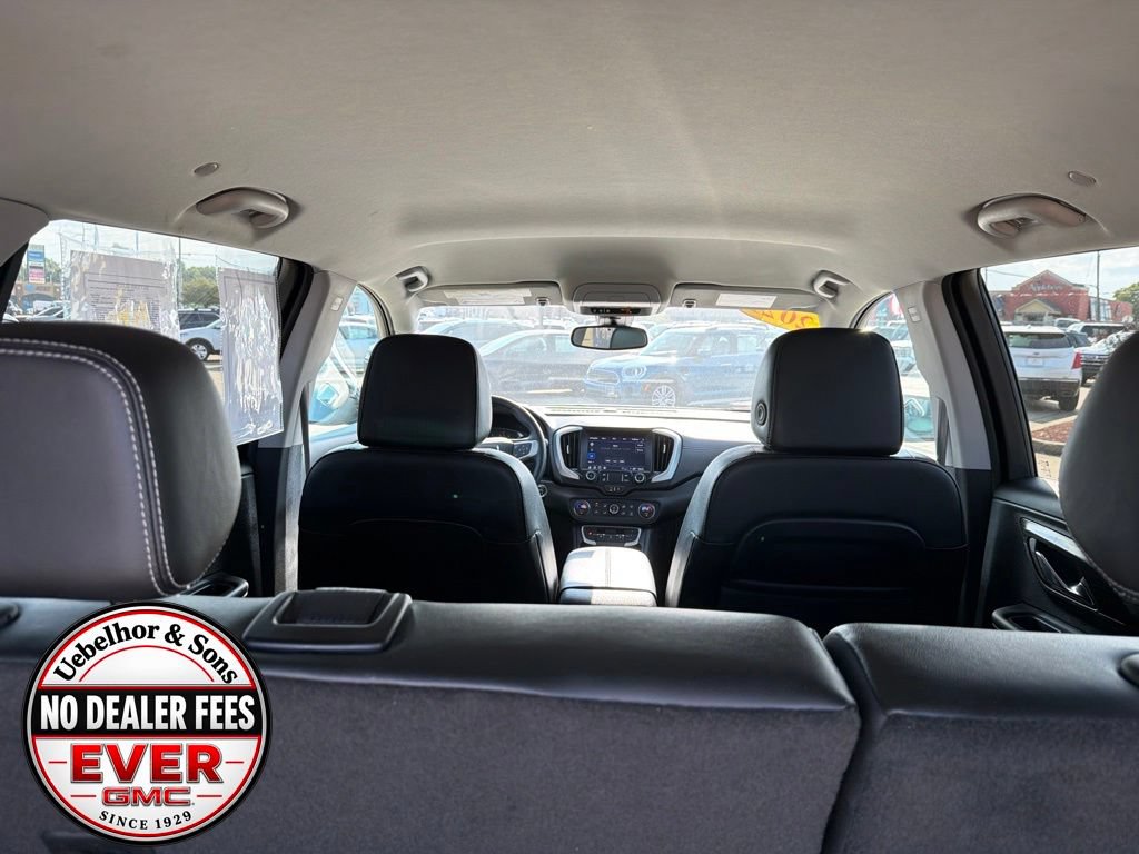 Used 2024 GMC Terrain SLT AWD/4WD image 10