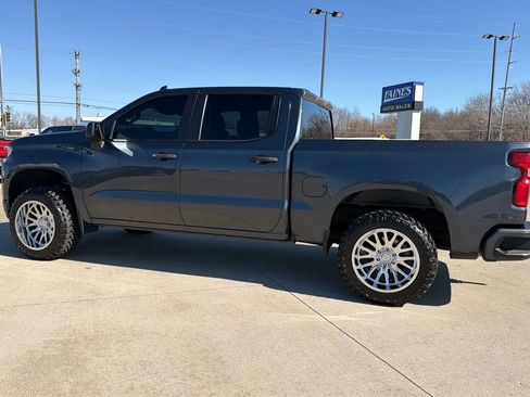 Used 2021 Chevrolet Silverado 1500 Custom image 12