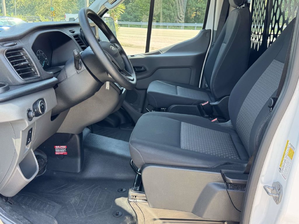 Certified 2025 Ford Transit 250 Low Roof w/ Exterior Upgrade Package RWD image 20