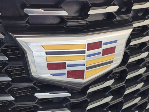 Used 2020 Cadillac XT5 Premium Luxury image 2