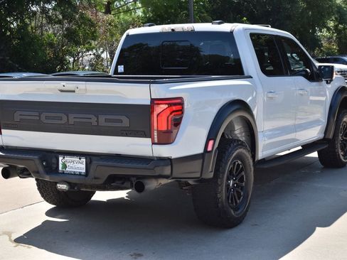 Used 2025 Ford F150 Raptor AWD/4WD image 8