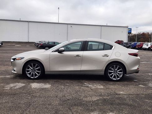 Used 2025 MAZDA MAZDA3 s image 4