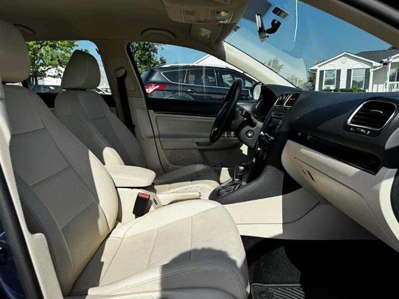 Used 2014 Volkswagen Jetta TDI FWD image 24