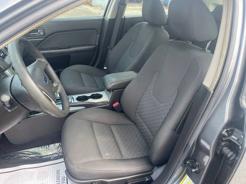 Used 2010 Ford Fusion SE FWD image 15