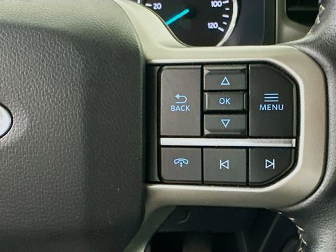 Used 2024 Ford Expedition Max XLT image 17