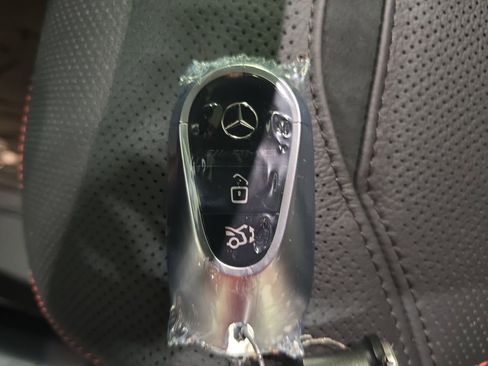 New 2026 Mercedes-Benz GLC 43 AMG 4MATIC image 37