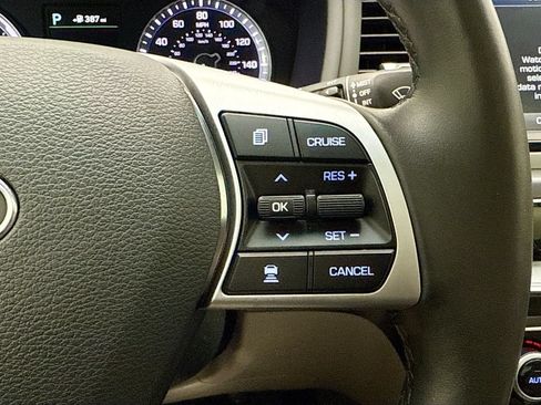 Used 2019 Hyundai Sonata Limited w/ Ultimate Package 02 FWD image 12