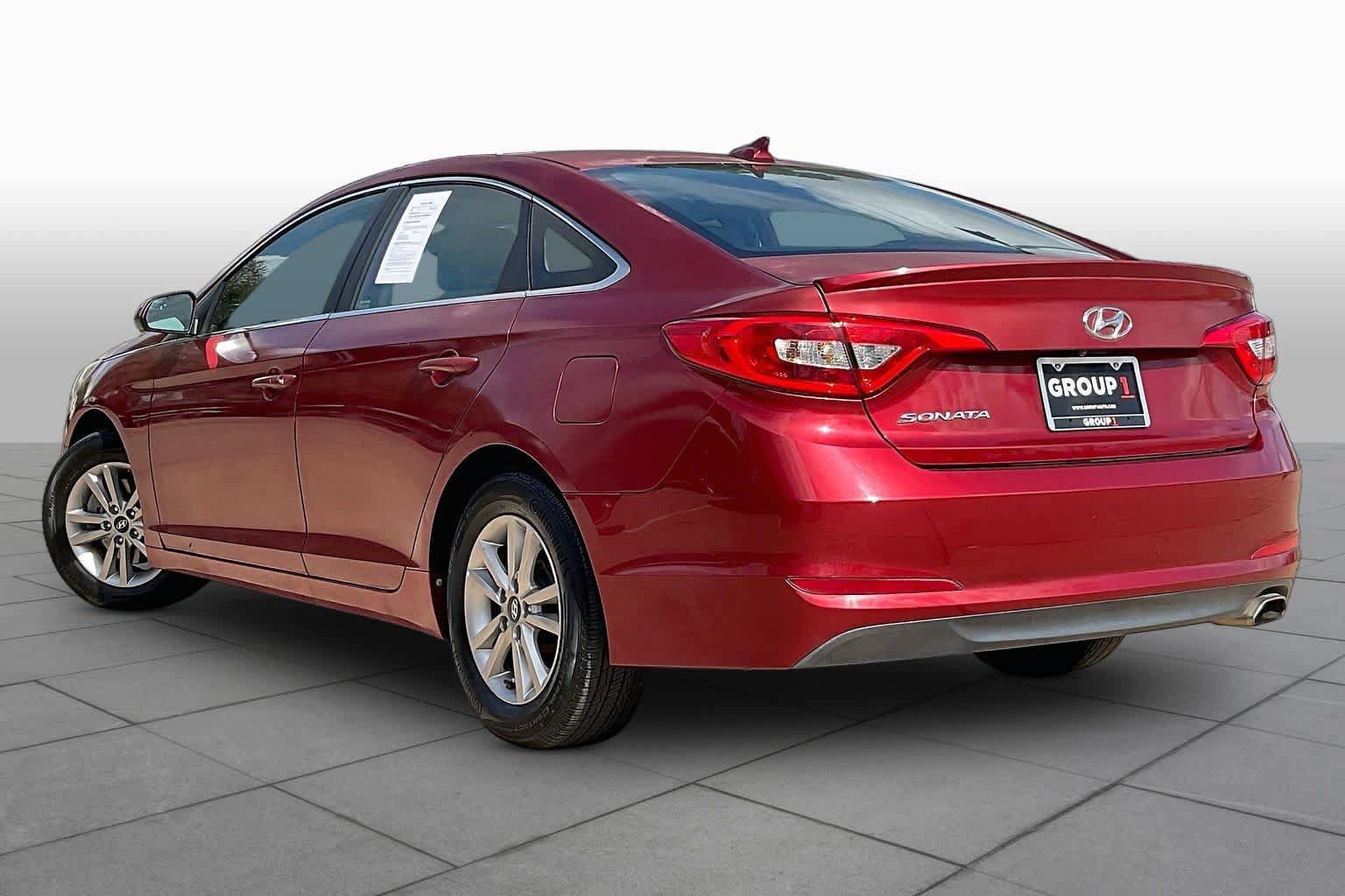 Used 2016 Hyundai Sonata SE FWD image 12