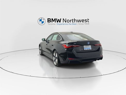 Used 2025 BMW i4 xDrive40i w/ Parking Assistance Package image 13