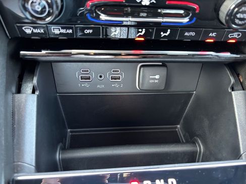 Used 2025 Jeep Grand Cherokee Laredo X w/ Trailer Tow Package RWD image 27