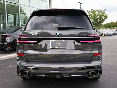 New 2027 BMW X7 xDrive40i w/ Executive Package AWD/4WD image 10