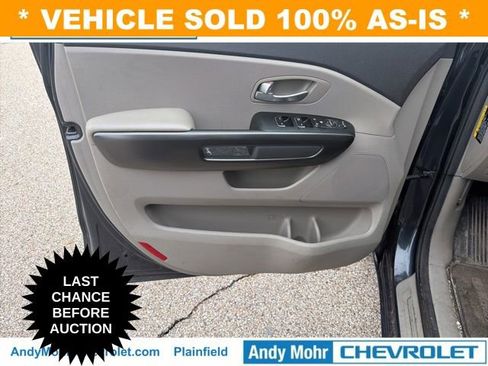 Used 2017 Kia Sedona LX w/ LX Essentials Premium Package image 10