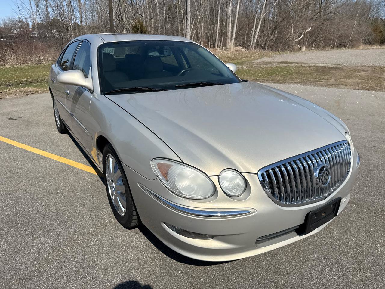 Used 2009 Buick LaCrosse CXL FWD image 3