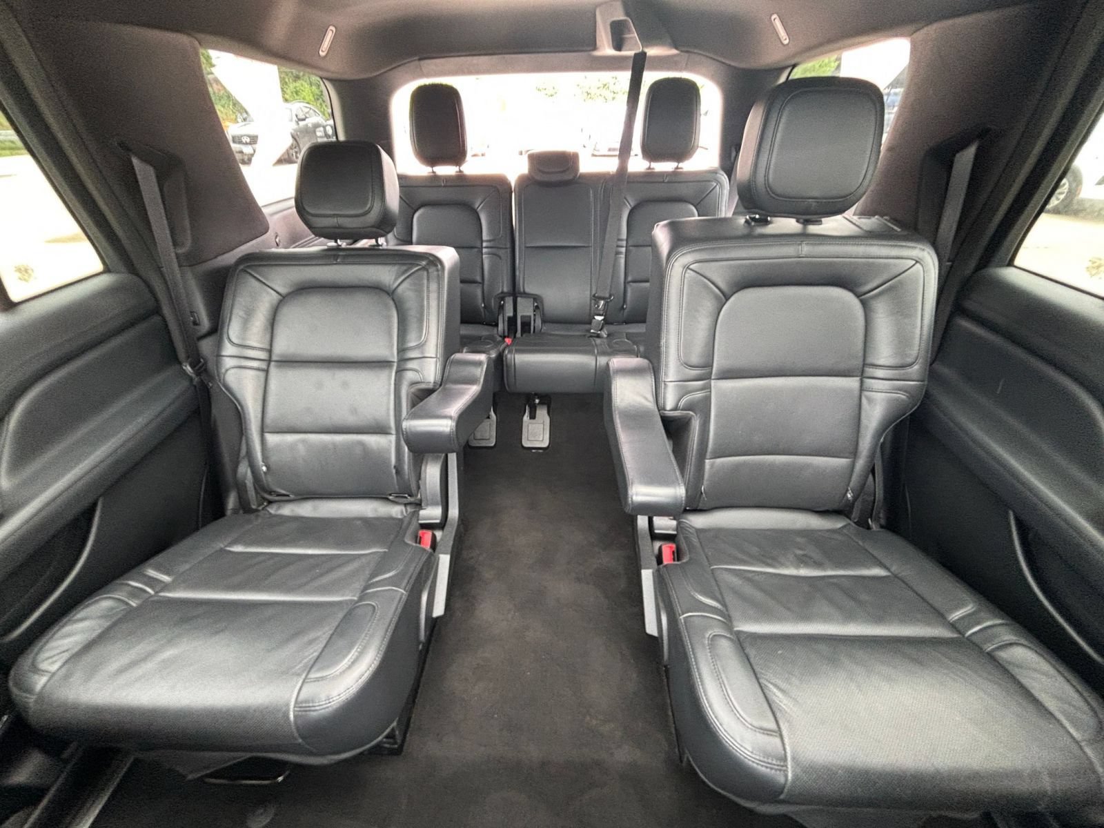 Used 2022 Lincoln Navigator Reserve RWD image 39