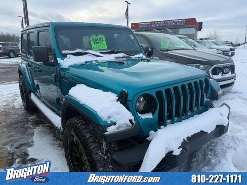 Used 2019 Jeep Wrangler Unlimited Sahara image 1