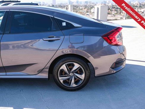 Used 2019 Honda Civic LX image 8