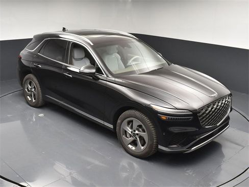 Used 2026 Genesis GV70 2.5T Advanced image 39