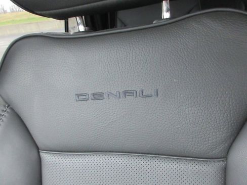 Certified 2024 GMC Yukon Denali w/ LPO, Floor Liner Package image 37