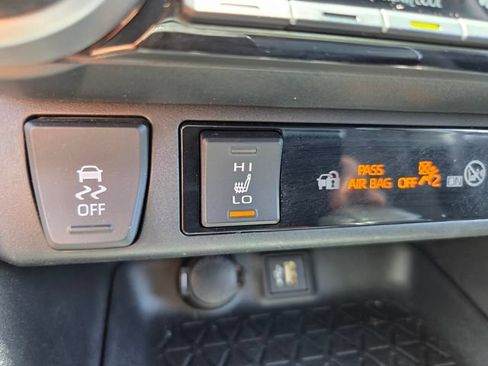 Used 2023 Toyota RAV4 XLE w/ XLE Grade Weather Package AWD/4WD image 27