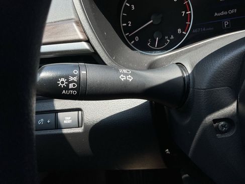 Used 2024 Nissan Altima 2.5 SV FWD image 30