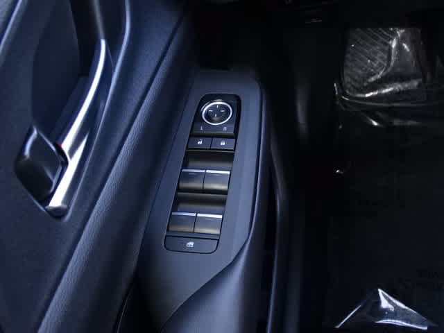Certified 2025 Toyota Prius Plug-In Hybrid FWD image 38