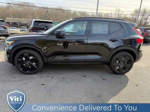 New 2026 Volvo XC40 B5 Ultra w/ Protection Package Premier image 5