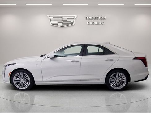 New 2025 Cadillac CT4 Premium Luxury image 4