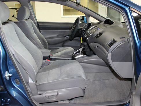 Used 2010 Honda Civic LX image 21