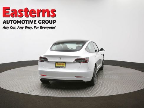 Used 2023 Tesla Model 3 Standard Range image 39