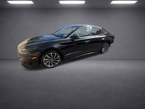 Used 2020 Hyundai Sonata Limited w/ Cargo Package FWD image 3