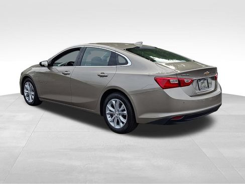 Used 2024 Chevrolet Malibu LT FWD image 4