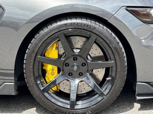 Used 2017 Ford Mustang Shelby GT350 RWD image 25
