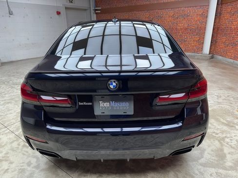 Certified 2022 BMW M550i xDrive w/ Premium Package image 4