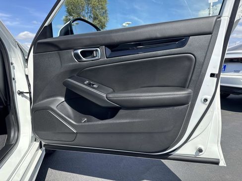 Certified 2024 Honda Civic Touring image 26