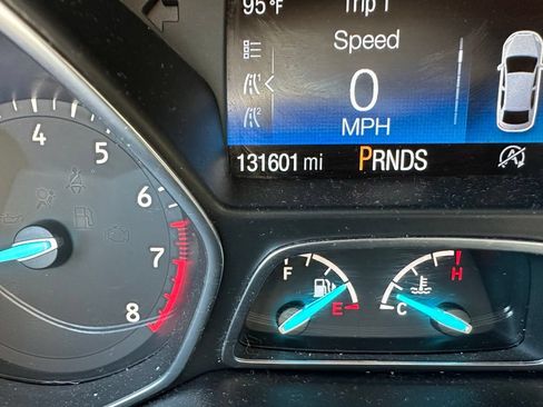 Used 2018 Ford Escape SE w/ SE Sport Appearance Package AWD/4WD image 11