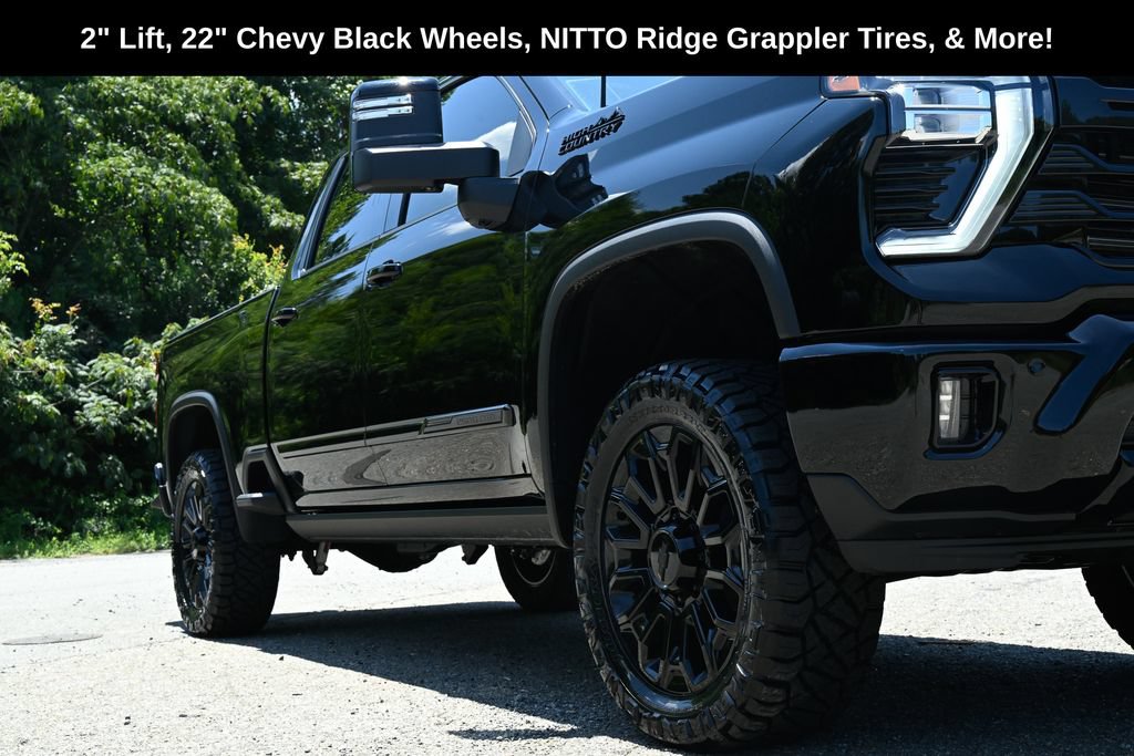 New 2026 Chevrolet Silverado 2500 High Country w/ Midnight Edition AWD/4WD image 3
