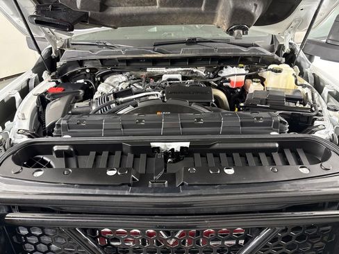 Used 2024 GMC Sierra 2500 Pro AWD/4WD image 42