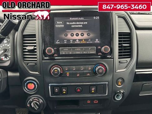 Used 2023 Nissan Titan SV image 14