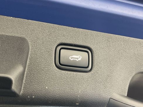 Used 2023 Kia Sportage SX image 27