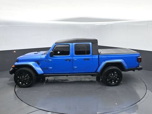 Used 2025 Jeep Gladiator Sport AWD/4WD image 38