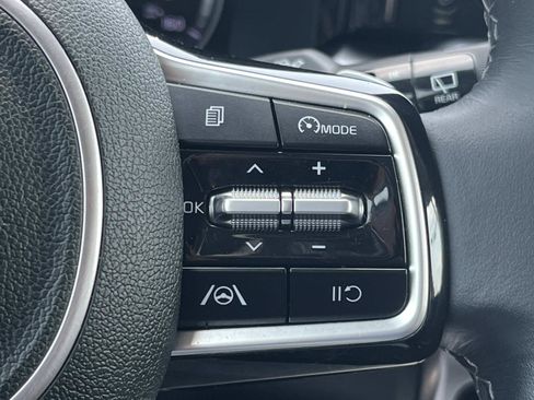 Used 2022 Kia Sorento S FWD image 36
