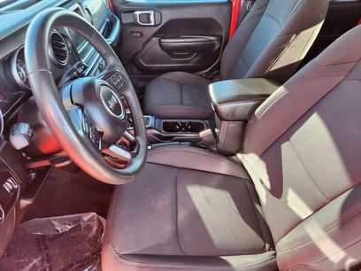 Used 2023 Jeep Gladiator Sport